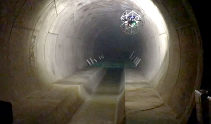 配管・トンネルの中